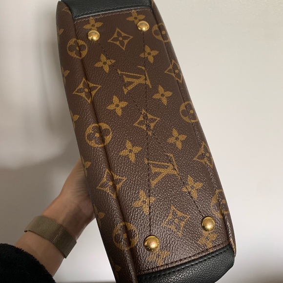 Louis Vuitton Monogram Pallas BB Black - Picture 7 of 11